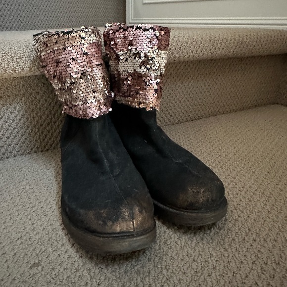 Papucei Suede and Sequin Ankle Bootie - Picture 5 of 8